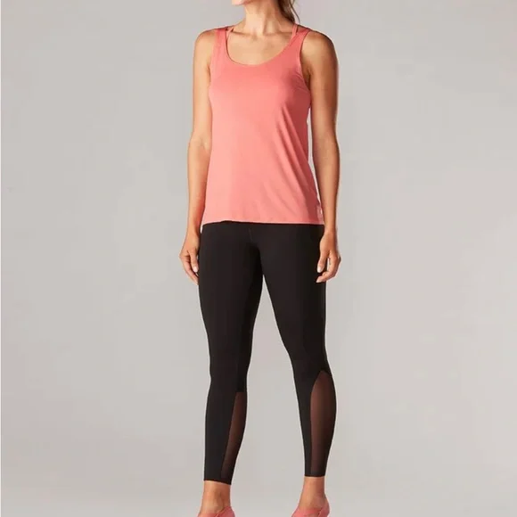 TAVI Breezy Active Tank Top New - Picture 3 of 8